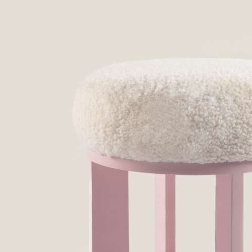 Grand pouf de créateur rose pastel haut-de-gamme