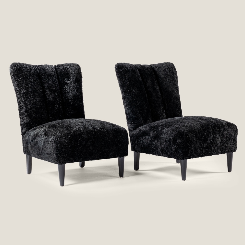 buy online a pair of vintage Scandinavian black sheepskin armchairs without armrest - Curation Norki