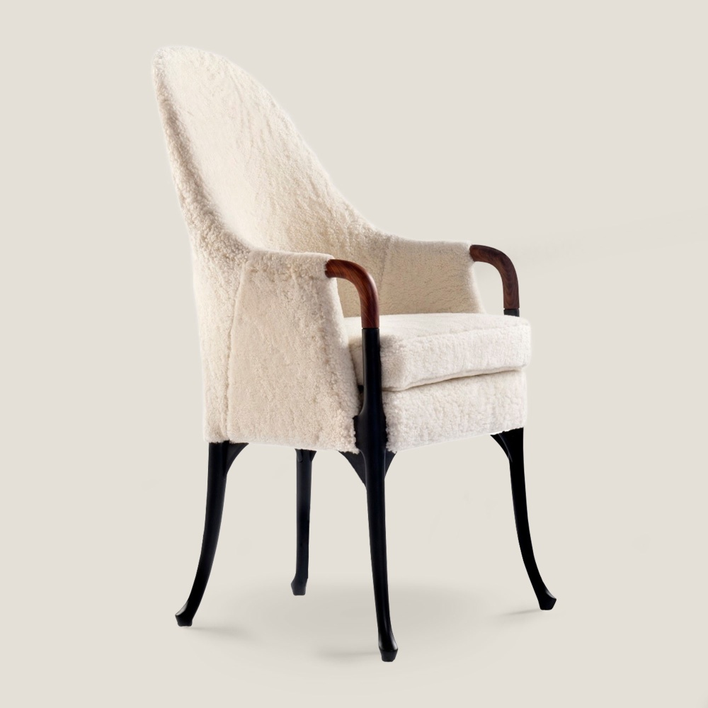 Buy a set of 5 white Progetti shearling chairs by Giorgetti - Curation Norki