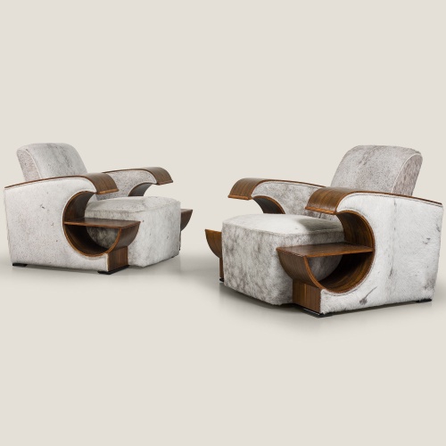 Decorate your office with high-end armchairs with a very masculine style