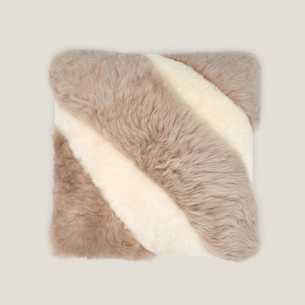 Buy a small, very elegant square white and linen cushion in sheepskin - Made to measure by Norki.