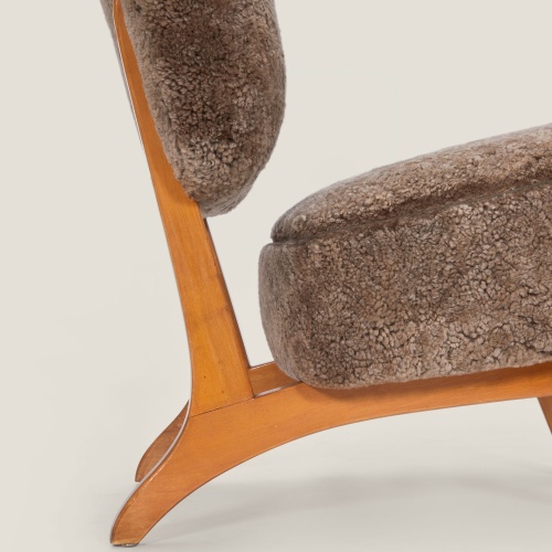 Le luxe du fauteuil vintage de la curation d’objet unique Norki.