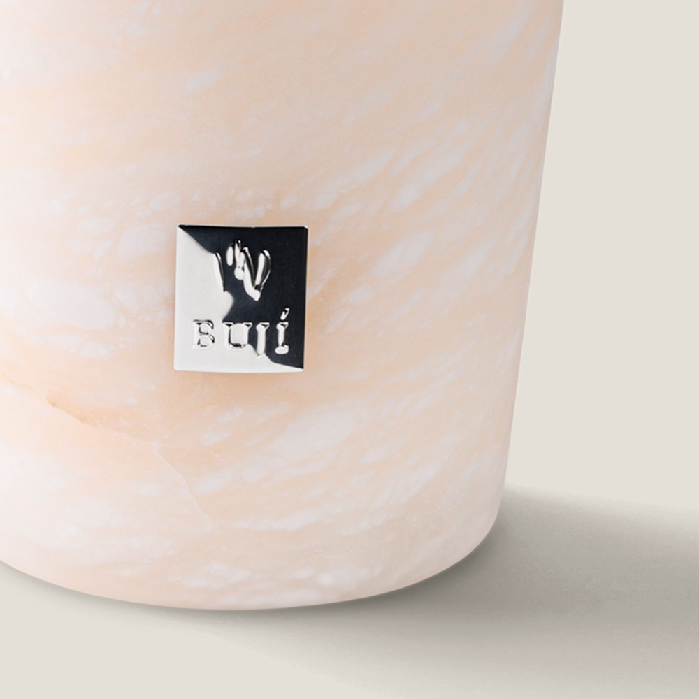 Buji Collection, luxury candle selected by Norki in alabaster and soy wax.