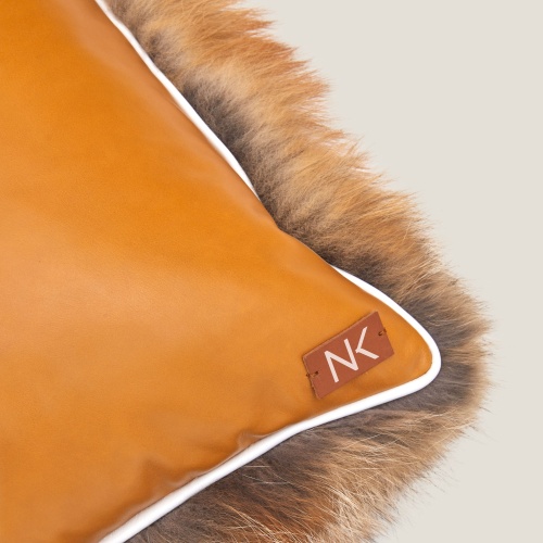 Norki specialises in fur sewing and chalet decoration.