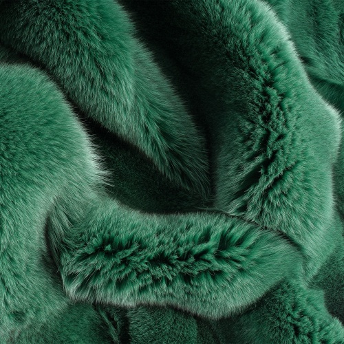 High-quality finishes of the emerald green Arctic fox throw.