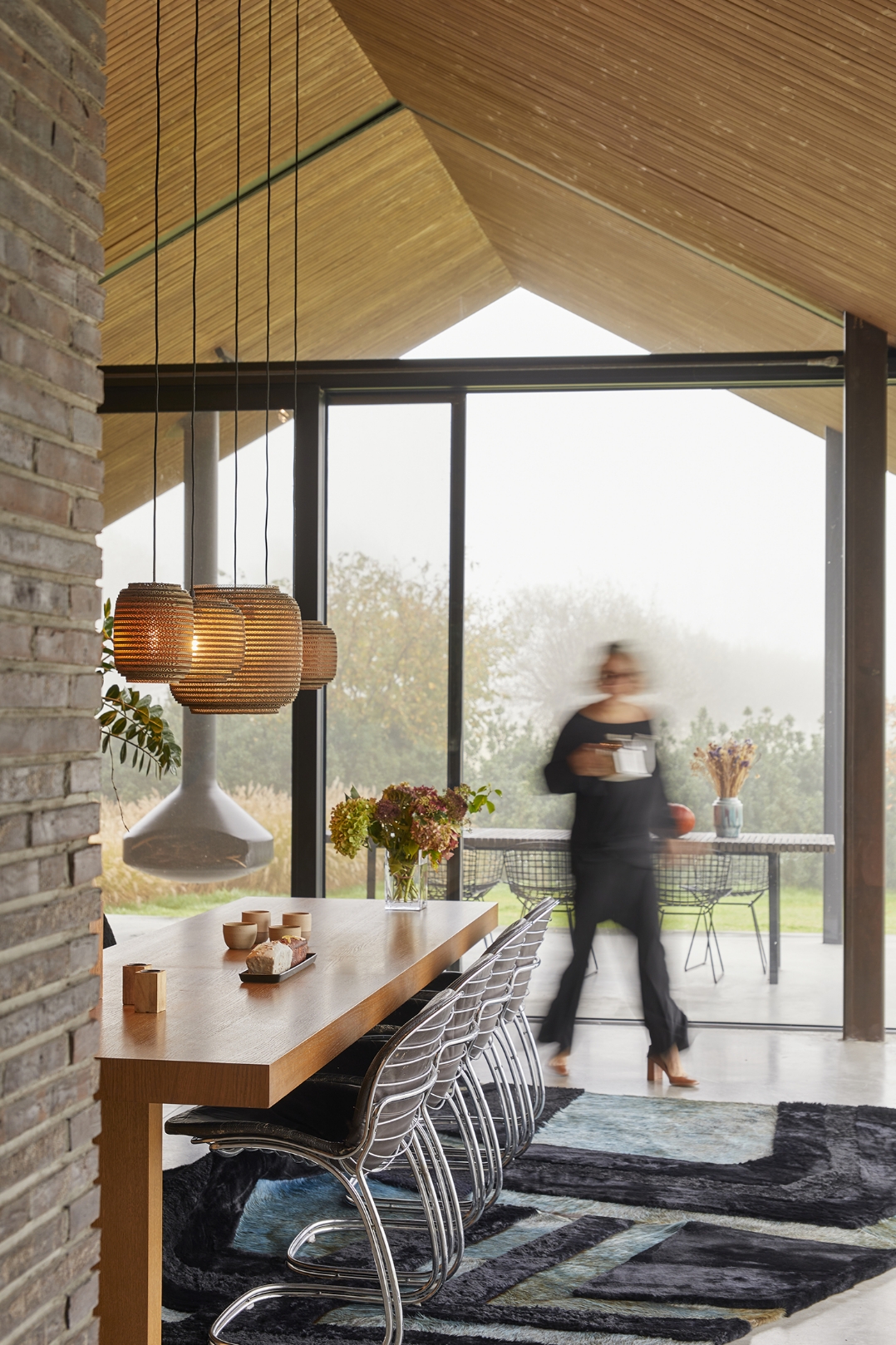 Intérieur chalet luxueux avec tapis Forest