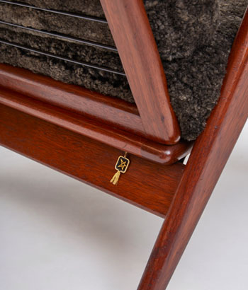 Détail du pied de fauteuil vintage De-ster Gelderland