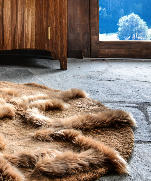 Tapis Manh 4 en mouton marron sur mesure